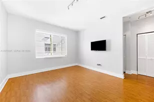 1000 Meridian Ave, Miami Beach, FL 33139 - Photo 7