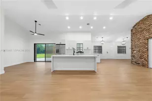 7261 140th Ave N, West Palm Beach, FL 33412 - Photo 1