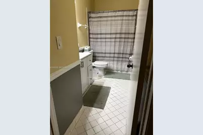 3433 NW 44th St #105, Oakland Park, FL 33309 - Photo 9