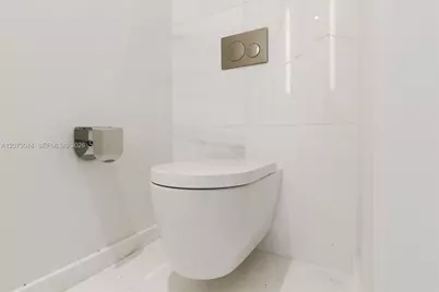 300 Biscayne Boulevard Way #2608W, Miami, FL 33131 - Photo 25