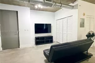 455 NE 25th St, Miami, FL 33137 - Photo 3