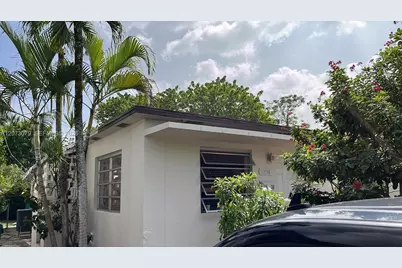 3788 SW 27th Ln, Miami, FL 33134 - Photo 3