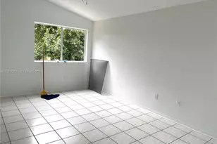 15870 SW 85th Ln, Miami, FL 33193 - Photo 9