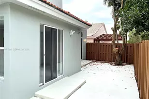 15870 SW 85th Ln, Miami, FL 33193 - Photo 7