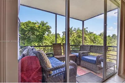 106 Royal Park Dr #3D, Oakland Park, FL 33309 - Photo 15