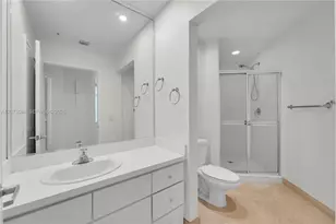 1 Century Ln, Miami Beach, FL 33139 - Photo 23