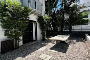1470 Lincoln Terrace, Miami Beach, FL 33139 - Photo 3