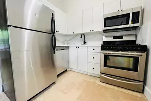 1470 Lincoln Terrace, Miami Beach, FL 33139 - Photo 5