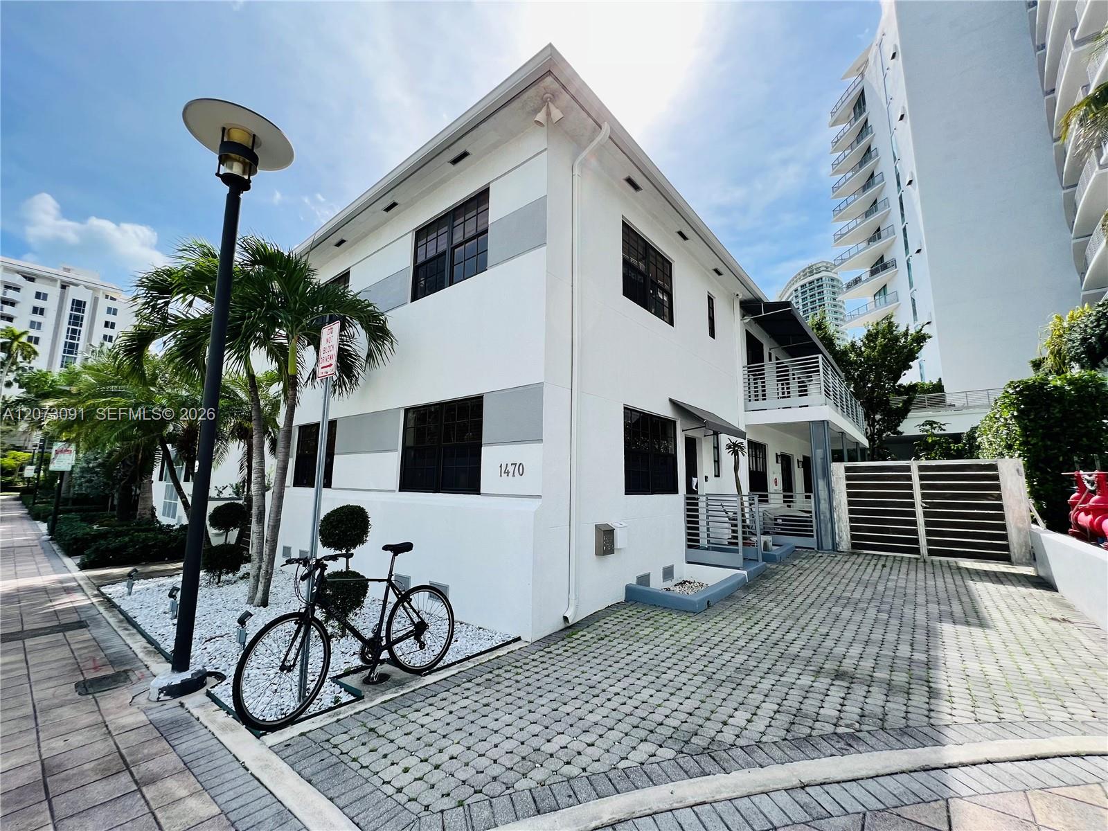 1470 Lincoln Terrace #2 - 1470 Lincoln Terrace #2, Miami Beach, FL 33139 Luxury Property | Jose Angel Pina