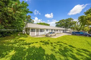 2237 Taylor St, Hollywood, FL 33020 - Photo 9