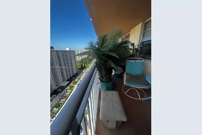 251 174th St #2315, Sunny Isles Beach, FL 33160 - Photo 5