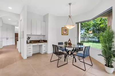 15190 SW 34th St, Davie, FL 33331 - Photo 9