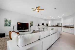 15190 SW 34th St, Davie, FL 33331 - Photo 13