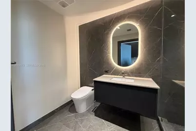 20 NE 11th #2703B, Miami, FL 33132 - Photo 3