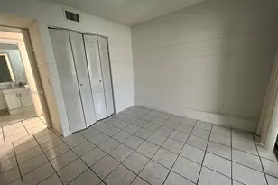9729 Hammocks Blvd, Miami, FL 33196 - Photo 15