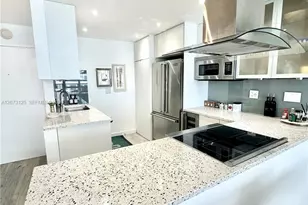 600 NE 36th St, Miami, FL 33137 - Photo 1