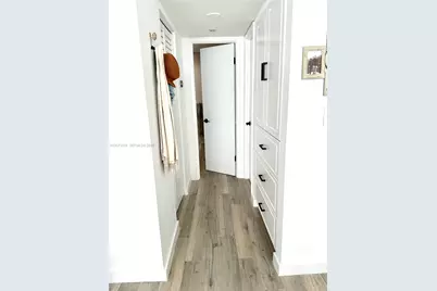 600 NE 36th St #705, Miami, FL 33137 - Photo 31