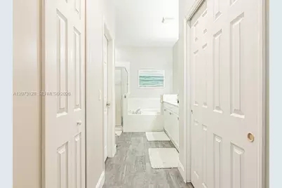 10545 Avila Cir, Fort Myers, FL 33913 - Photo 27