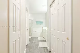 10545 Avila Cir, Fort Myers, FL 33913 - Photo 27