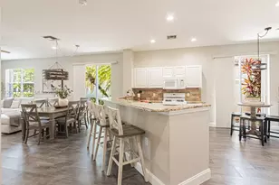 10545 Avila Cir, Fort Myers, FL 33913 - Photo 9