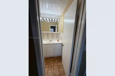 6941 W 7th Ave #10, Hialeah, FL 33014 - Photo 7