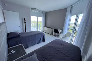 17301 Biscayne Blvd, North Miami Beach, FL 33160 - Photo 5