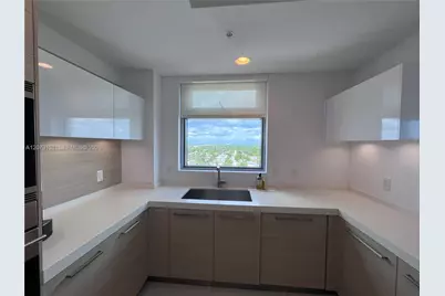 17301 Biscayne Blvd #1402, North Miami Beach, FL 33160 - Photo 19