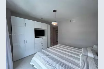 17301 Biscayne Blvd #1402, North Miami Beach, FL 33160 - Photo 25