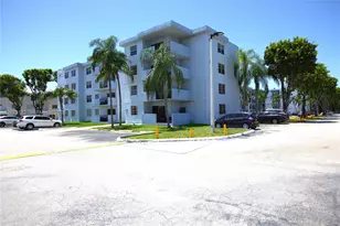 1221 SW 122nd Ave, Miami, FL 33184 - Photo 3