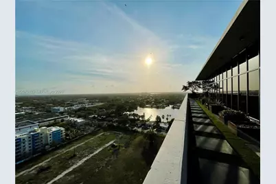 19790 W Dixie Hwy #1003, Miami, FL 33180 - Photo 25