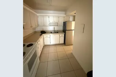 2025 NE 164th St #801, North Miami Beach, FL 33162 - Photo 5