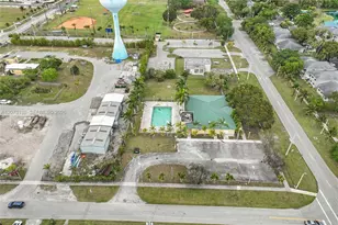 145 NW 6th Ave, Florida City, FL 33034 - Photo 37