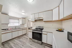 145 NW 6th Ave, Florida City, FL 33034 - Photo 19