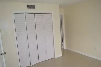 1720 NW N River Dr #602, Miami, FL 33125 - Photo 11