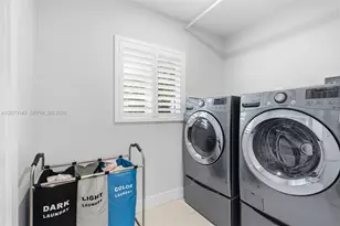 932 Bird Rd, Coral Gables, FL 33146 - Photo 17