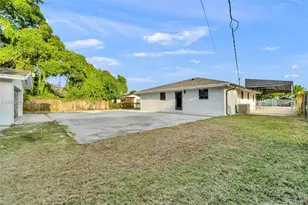 11815 SW 222nd St, Miami, FL 33170 - Photo 21