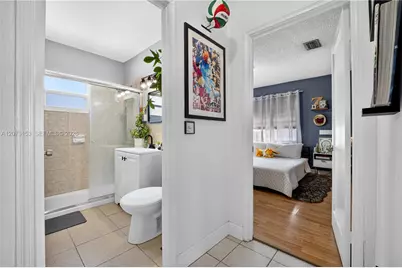 1120 SW 12th St, Miami, FL 33129 - Photo 13