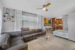 2445 Lake Pancoast Dr, Miami Beach, FL 33140 - Photo 3