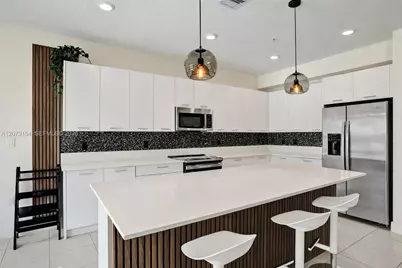 8001 NW 41st St #F-109, Doral, FL 33166 - Photo 5