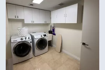 20201 E Country Club Dr #308, Aventura, FL 33180 - Photo 19