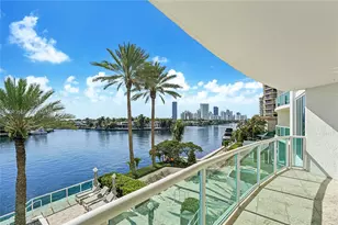 20201 E Country Club Dr, Aventura, FL 33180 - Photo 15
