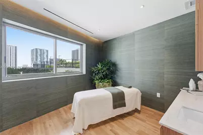 1400 Biscayne Blvd #202, Miami, FL 33132 - Photo 41