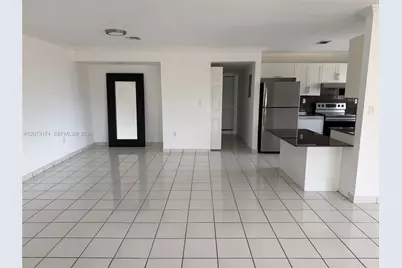 37 Majorca Ave #402, Coral Gables, FL 33134 - Photo 1