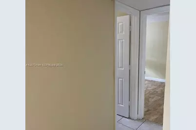 4251 NW 5th St #112, Plantation, FL 33317 - Photo 3