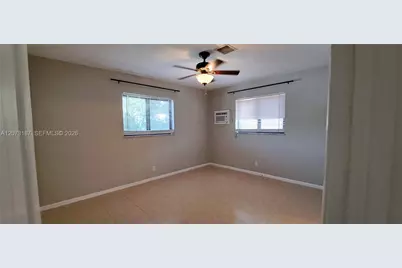 1644 NE 33rd St #B, Oakland Park, FL 33334 - Photo 7