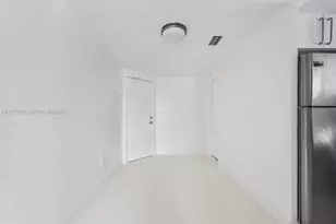 3915 N Meridian Ave, Miami Beach, FL 33140 - Photo 27