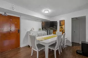5055 NW 7th St, Miami, FL 33126 - Photo 11
