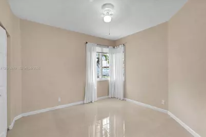 1090 SW 156th Ave, Pembroke Pines, FL 33027 - Photo 21