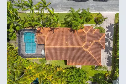 1090 SW 156th Ave, Pembroke Pines, FL 33027 - Photo 35