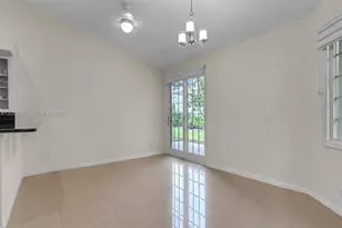 1090 SW 156th Ave, Pembroke Pines, FL 33027 - Photo 19